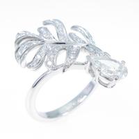 シャネル プリュム リング 0．52ct・D・VVS2・ペアシェイプ