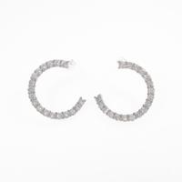 PT ダイヤモンドピアス