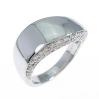 PT ダイヤモンドリング