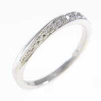 PT ダイヤモンドリング