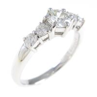 PT ダイヤモンドリング