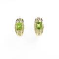 K18YG ペリドットピアス