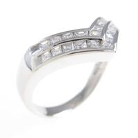 PT ダイヤモンドリング