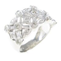 PT ダイヤモンドリング