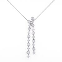 LINE ダイヤモンドネックレス