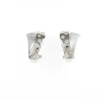 K18WG ダイヤモンドイヤリング