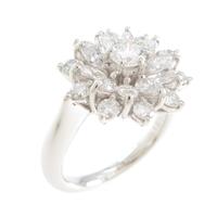 PT フラワー ダイヤモンドリング