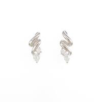 PT ダイヤモンドピアス