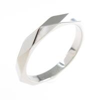 ブシュロン ファセット リング