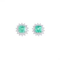 PT エメラルドピアス