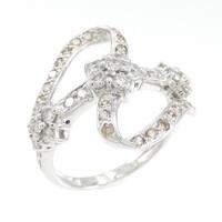 K18WG フラワー ダイヤモンド リング 0.68CT