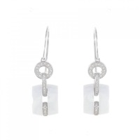 シャネル ウルトラ ピアス