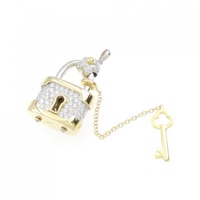 18KTYG/K18WG キー×フラワー ダイヤモンド ペンダント