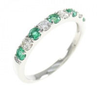 【新品】PT エメラルド リング 0.26CT