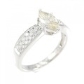 PT ダイヤモンド リング 0.685CT