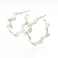 ティファニー オリーブリーフ ピアス