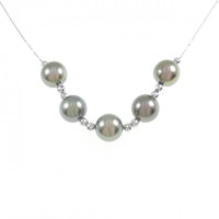 K18WG 黒蝶パール ネックレス