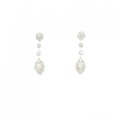 【新品】PT フラワー ダイヤモンド ピアス 0.70CT