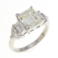 PT ダイヤモンド リング 2.707CT VLY VS1 エメラルドカット