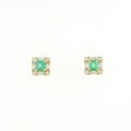【新品】K18YG エメラルド ピアス 0.24CT