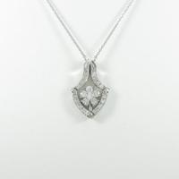 ヴァンドーム 2WAY フラワー ダイヤモンドネックレス