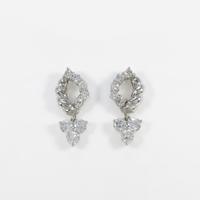 PT／K18WG ダイヤモンドピアス30％引き