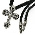 CHROME HEARTS(クロムハーツ)　エクストラ スモール フィリグリークロス ペンダント【編み紐付】　FILIGREE CROSS-XSM　ネックレス
