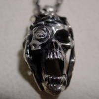 DEAD MARIA　スカルペンダントトップ