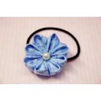 [ヘアゴム]つまみ細工の花のヘアゴム(青)[つまみ細工]