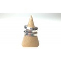 【スウェーデン発】指の細見え効果も！曲線が美しい「北欧ジュエリー」リングInfinity インフィニティ