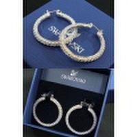 スワロフスキー SWAROVSKI ピアス 1019082