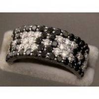 新着値下げ【K18WGホワイトゴールド】指輪　リング　ダイヤモンド2.00ｃｔ　7.26ｇ　13号　レディース　04118-0