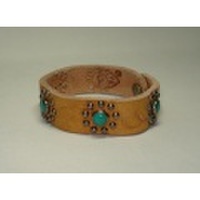 正規取扱HTC(Hollywood Trading Company)　#5F TQ EMBOSS Bracelet(５ターコイズエンボスブレスレット)