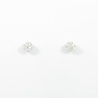 PT ダイヤモンドピアス