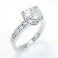 プラチナダイヤモンドリング 2．026ct・M・SI2・ハートシェイプ5％引き