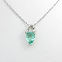 PT エメラルドネックレス