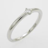 PT ソリティア ダイヤモンドリング