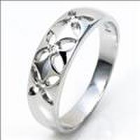 【送料無料】K10ホワイトゴールドダイヤモンドリング(フラワーレリーフWG)