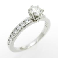 ティファニー ソリティア チャネルセッティング リング 0．31ct