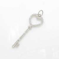 K18WG キー ダイヤモンドペンダント