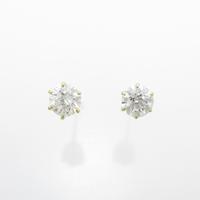 K18YG ダイヤモンドピアス 0．303ct・0．305ct・D?E・VVS1・VG