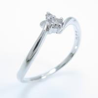 K18WG ダイヤモンドリング