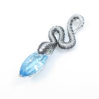 K18WG スネーク ブルートパーズペンダント