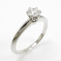 ティファニー クラシックソリティア リング 0．37ct・E・VS2