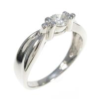 PT ダイヤモンドリング