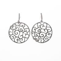 K18WG／K18BG ハート ダイヤモンドピアス