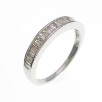 K18WG ダイヤモンドリング