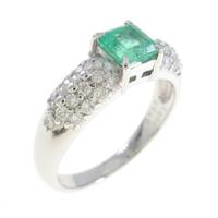 PT エメラルドリング