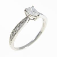 PT ダイヤモンドリング