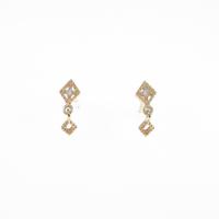 エテ ダイヤモンドピアス